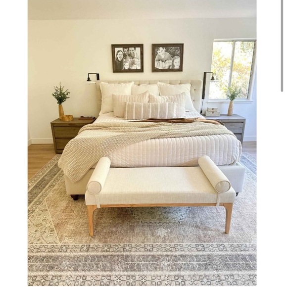 NWT  Full /QueenChannel Stitch Velvet Quilt Cream
- Threshold - Picture 3 of 9